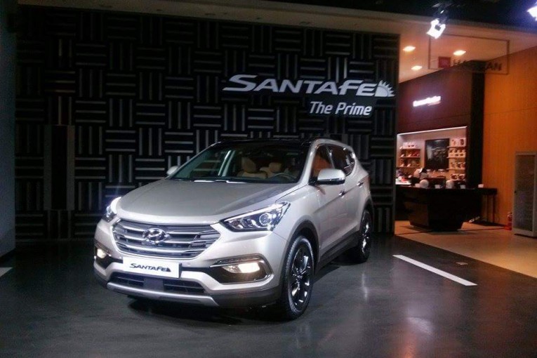 Facelifted-Hyundai-Santa-Fe-goes-official-in-Korea-1