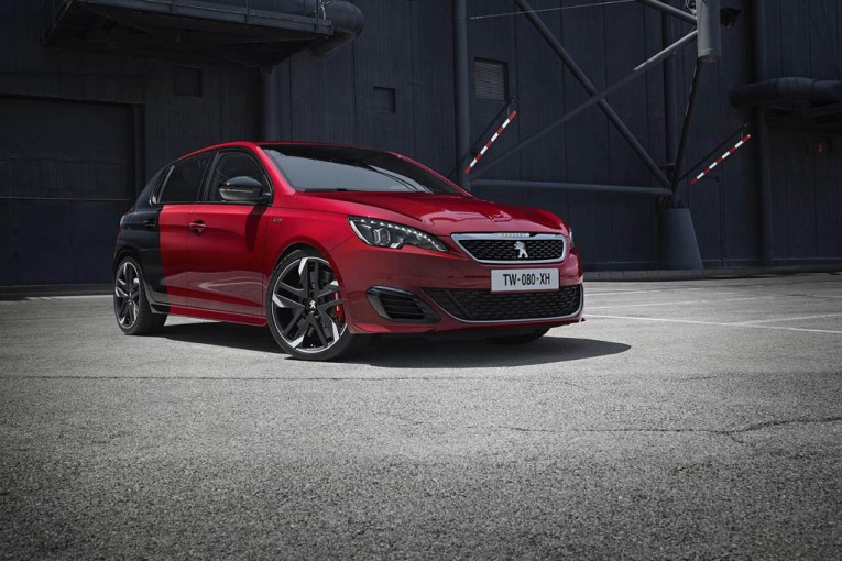 peugeot-308-gti-11_2560