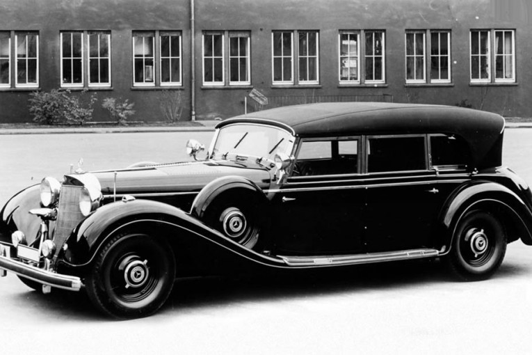 wallpapers_mercedes-benz_770_grand_mercedes_1938