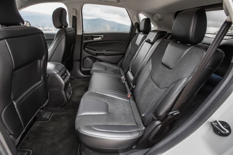 2015-ford-edge-sport-awd-rear-interior-seats