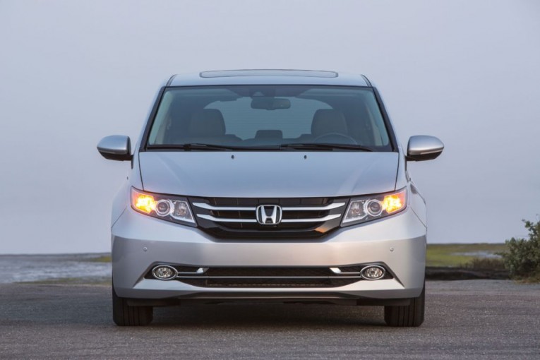 2016-honda-odyssey-front-end