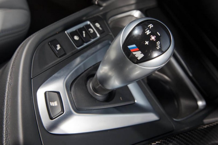 2015-BMW-M3-sedan-120