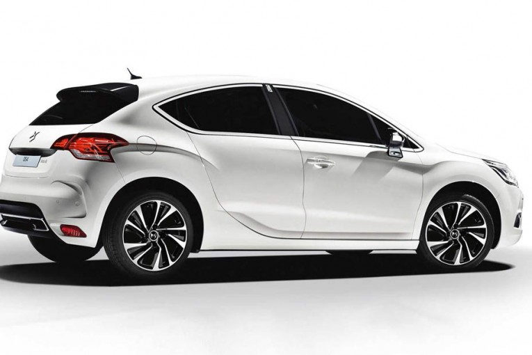 2016-Citroen-DS4-and-DS4-Crossback-10