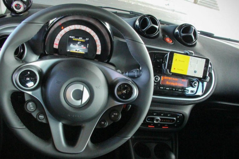 2016-Smart-Fortwo-129