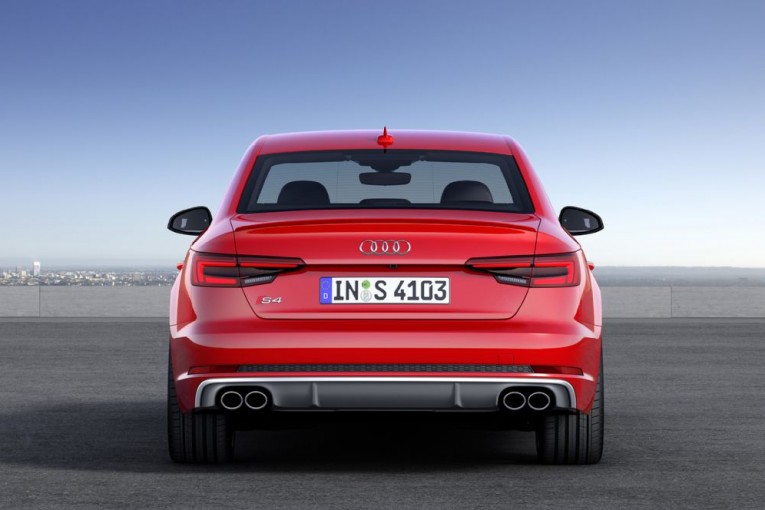 2017-audi-s4-rear-end