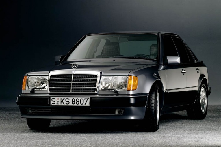 Mercedes-Benz-500e-08