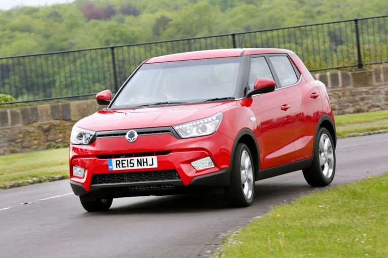 SsangYong_Tivoli_EX_3