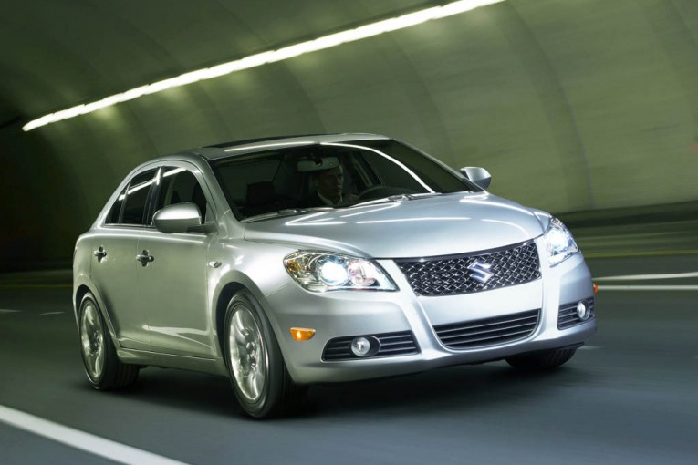 Suzuki-Kizashi_01