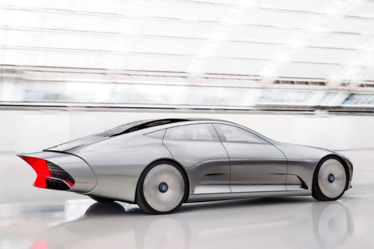 mercedes-benz-iaa-concept-rear-three-quarter-in-motion-02