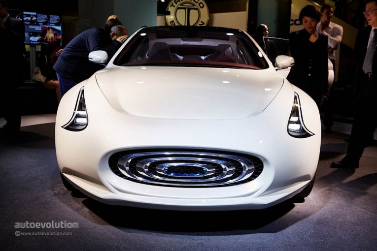 tesla-rivals-from-taiwan-thunder-power-sedan-and-racer-concepts-debut-in-frankfurt-live-photos_1