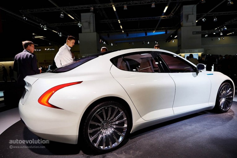 tesla-rivals-from-taiwan-thunder-power-sedan-and-racer-concepts-debut-in-frankfurt-live-photos_4