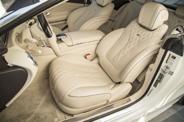 2015-mercedes-benz-s550-4matic-coupe-front-interior-seats