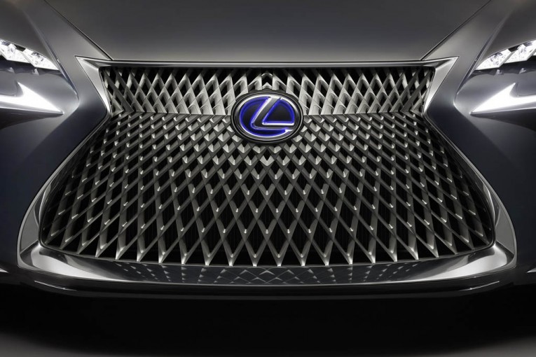 Lexus LF-FC Concept 09