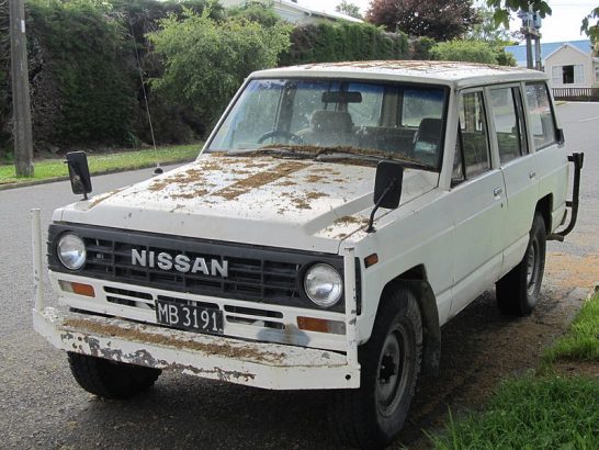 1985_Nissan_Patrol_LWB