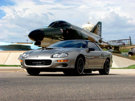 Chevrolet-Camaro-1998–2002-1