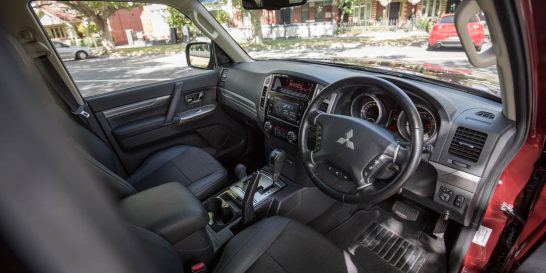 2016 Mitsubishi Pajero GLS