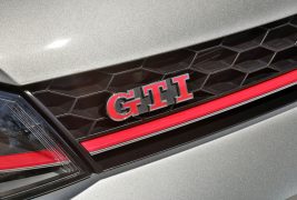VW-GTI-vs-Mini-Clubman-S-16