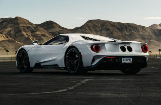 Ford GT