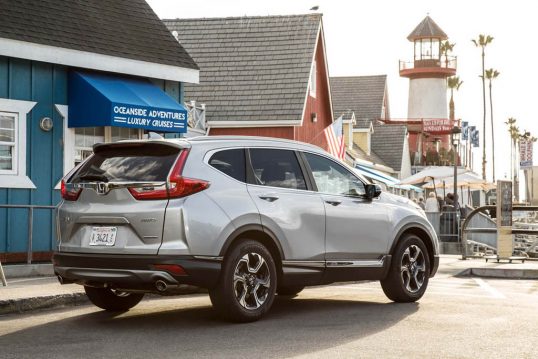 2017-honda-cr-v-touring-awd-rear-three-quarter-02