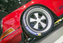 singer-porsche-wheel