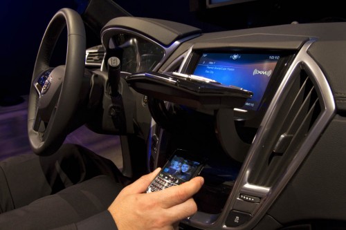 Cadillac unveils CUE - a full suite of infotainment, navigation 
