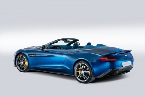 aston-martin-vanquish-volante-unveiled-photo-gallery_8