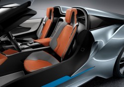 bmw i8 concept spyder seat 250x176