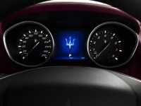 2014 Maserati Ghibli dashboard