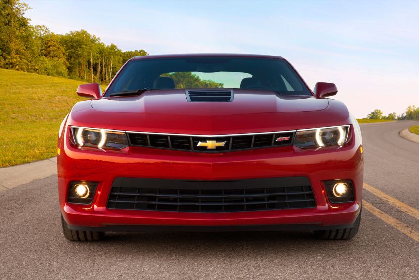 2014-chevrolet-camaro-ss-profile-front-view