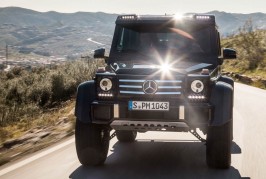 2016 Mercedes-Benz G500 4x4²