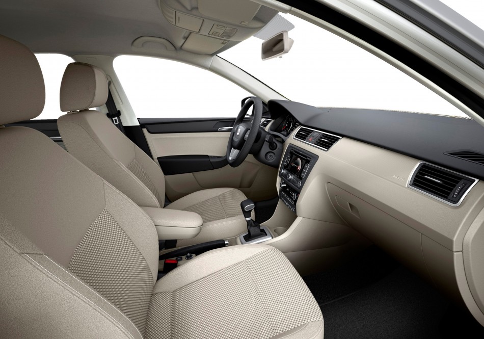 Seat-Toledo-Mk4-interior